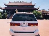 Cần bán Honda Odyssey sản xuất năm 2004, màu trắng, xe nhập