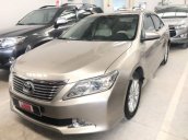 Bán Toyota Camry 2.0E AT sản xuất năm 2013 như mới, giá chỉ 810 triệu