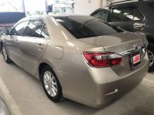 Bán Toyota Camry 2.0E AT sản xuất năm 2013 như mới, giá chỉ 810 triệu