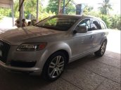 Bán Audi Q7 năm sản xuất 2008, màu bạc, 695 triệu