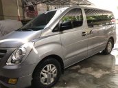 Chợ Ô Tô Giải Phóng bán Hyundai Grand Starex 2018, 9 chỗ, máy dầu, màu ghi, biển số Hà Nội