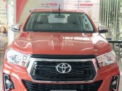 Bán ô tô Toyota Hilux đời 2018, màu cam, nhập khẩu, xe giao ngay, giá tốt nhất miền Nam