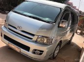 Cần bán xe Toyota Hiace năm sản xuất 2005, nhập khẩu