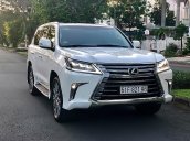 Bán Lexus LX 570 sản xuất 2017, màu trắng, xe nhập xe gia đình