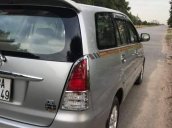 Bán xe Toyota Innova năm sản xuất 2009, màu bạc xe gia đình