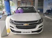 Bán xe Chevrolet Colorado 4X2 AT năm 2018, màu trắng, nhập khẩu, mới 100%