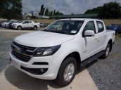 Cần bán xe Chevrolet Colorado sản xuất 2018, màu trắng, xe mới 100%