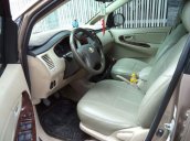 Cần bán gấp Toyota Innova đời 2008, màu ghi vàng 