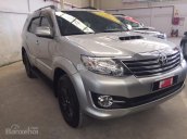 Bán Toyota Fortuner dầu năm 2016, màu bạc