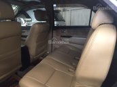 Bán Toyota Fortuner dầu năm 2016, màu bạc