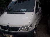 Cần bán gấp Mercedes năm 2005, màu trắng, giá chỉ 240 triệu