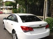 Cần bán gấp Chevrolet Cruze 2014, màu trắng  