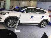 Cần bán Hyundai Tucson sản xuất năm 2018, màu trắng, giá tốt