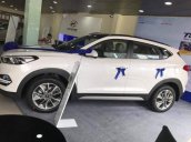 Cần bán Hyundai Tucson sản xuất năm 2018, màu trắng, giá tốt