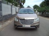 Cần bán gấp Toyota Innova đời 2008, màu ghi vàng 