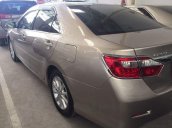 Bán xe Toyota Camry 2.0E sản xuất 2013 số tự động