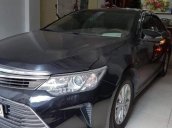 Cần bán xe Toyota Camry 2.0 E đời 9/2016, TP. HCM