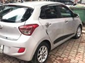 Cần bán xe Hyundai Grand i10 AT 1.2 sản xuất năm 2015, màu bạc còn mới