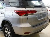 Cần bán Toyota Fortuner 2.4AT sản xuất 2018, màu bạc, nhập khẩu nguyên chiếc