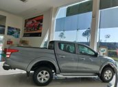 Cần bán Mitsubishi Triton đời 2018, màu xám, xe nhập, giá tốt