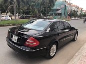 Gia đình cần bán xe Mercedes E200k cuối 2004, máy chạy êm, mới thay vỏ mới, bao chạy tốt