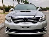 Bán gấp Toyota Fortuner G đời 2016, màu bạc, 870tr