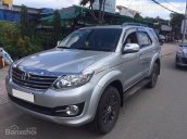 Bán xe Toyota Fortuner năm sản xuất 2016, màu bạc