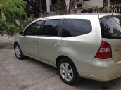 Bán xe Nissan Grand livina 1.8MT sản xuất 2011, màu bạc, chính chủ