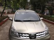 Bán xe Nissan Grand livina 1.8MT sản xuất 2011, màu bạc, chính chủ