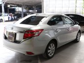 Bán Toyota Vios E 1.5MT màu bạc số sàn sản xuất 2016 biển Sài Gòn đi 63000km