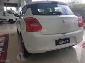 Bán xe Suzuki Swift GLX 1.2 AT sản xuất 2018, màu trắng, xe nhập