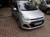 Cần bán xe Hyundai Grand i10 năm sản xuất 2014, màu bạc, nhập khẩu