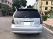 Cần bán Mitsubishi Grandis 2006 màu bạc