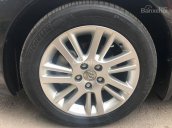 Cần bán Toyota Camry 3.5Q năm 2010, màu đen