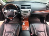 Cần bán Toyota Camry 3.5Q năm 2010, màu đen