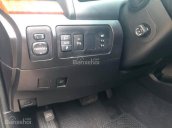 Cần bán Toyota Camry 3.5Q năm 2010, màu đen