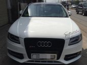 Bán Audi A4 năm 2011, màu trắng, xe nhập, lên cản RS4