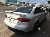 Bán Audi A4 năm 2011, màu trắng, xe nhập, lên cản RS4