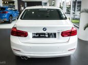 Bán BMW 320i 2018, mới 100%, màu trắng, nhập khẩu