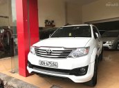 Cần bán Toyota Fortuner TRD Sportivo 4x2 AT năm sản xuất 2014, màu trắng ít sử dụng