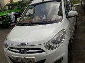 Bán Hyundai i10 sản xuất 2013, màu trắng, nhập khẩu còn mới