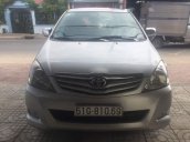 Bán Toyota Innova 2010, màu bạc, 390 triệu