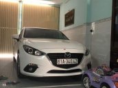 Bán ô tô Mazda 3 năm 2016, màu trắng chính chủ