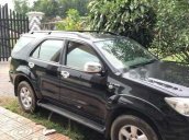 Cần bán gấp Toyota Fortuner sản xuất 2009, màu đen giá cạnh tranh