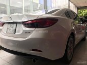 Cần bán gấp Mazda 6 2.0 AT năm 2016, màu trắng số tự động