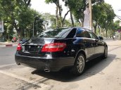 Bán Mercedes E300 đời 2011, màu đen, nhập khẩu