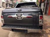 Cần bán gấp Toyota Hilux 3.0G 4x4 MT sản xuất 2012, màu xám, còn mới