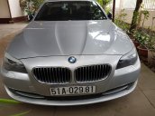 Cần bán gấp BMW 523i đời 2010, màu bạc, nhập khẩu