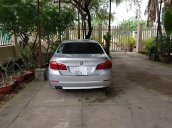 Cần bán gấp BMW 523i đời 2010, màu bạc, nhập khẩu