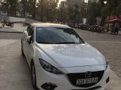 Cần bán Mazda 3 1.5 AT sản xuất 2015, màu trắng chính chủ